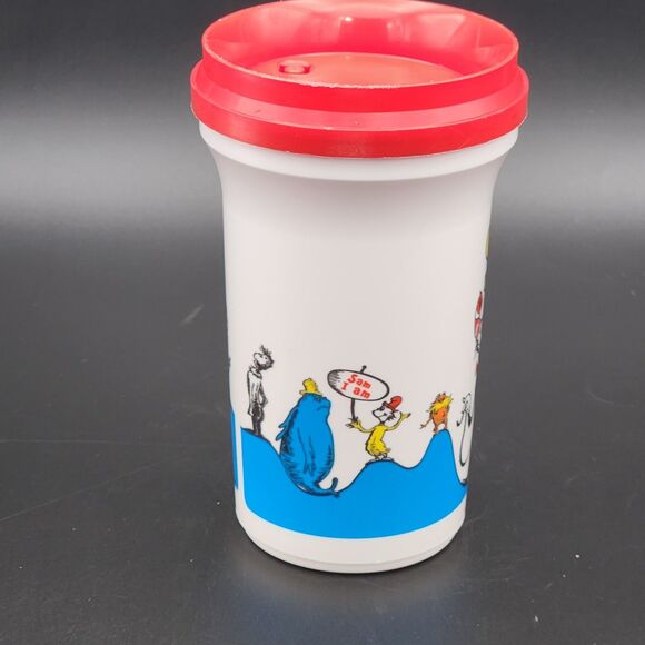 VTG Seuss Landing Plastic Reusable Cup With Lid No Straw Cat in the Hat 1997 - Picture 4 of 9